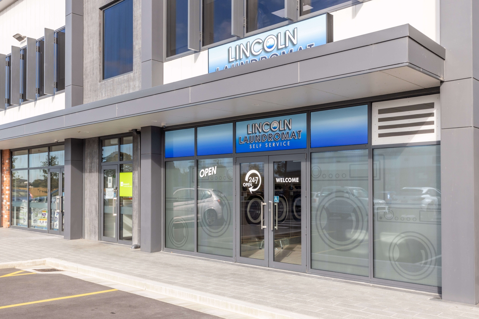 Lincoln Laundromat 24 Hour Self Service Laundromat